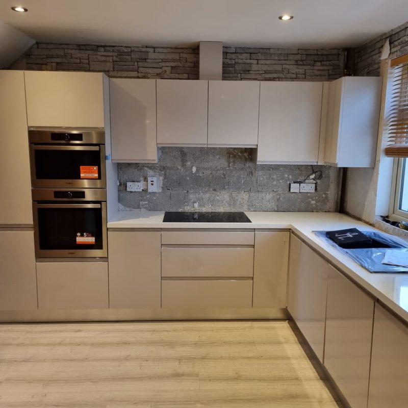 Bespoke kitchen carpenter in Dublin completes a kitchen project